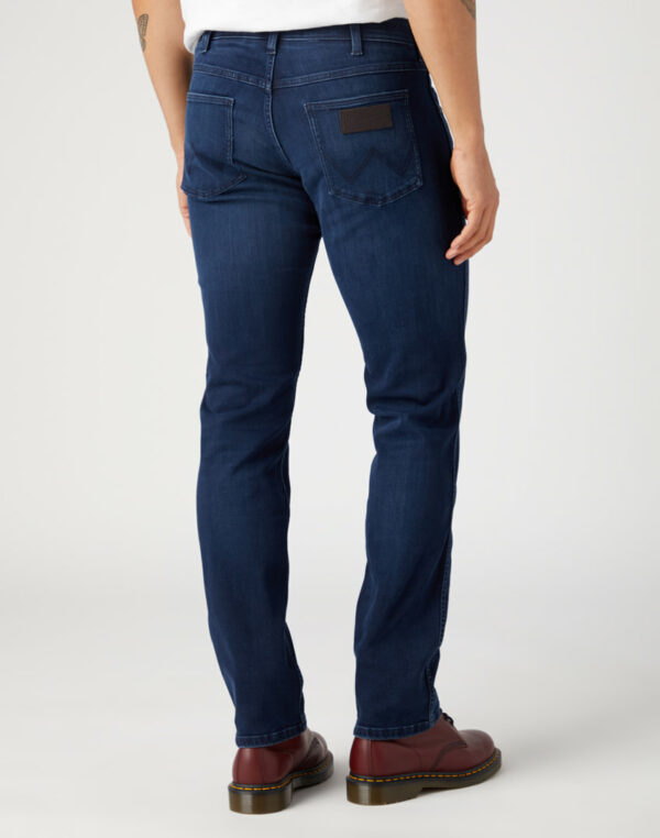 wrangler-greensboro-jeans-w15qmn397-112341408_03
