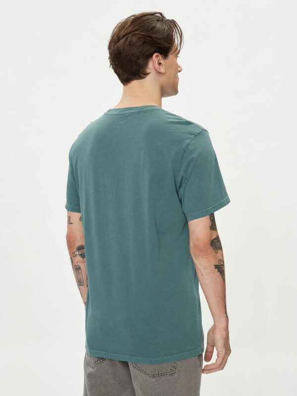 lee-wobbly-logo-tee-in-evergreen-112349081 (2)
